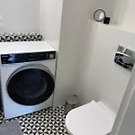 Ruby Apartment- Self Checkin 24h شقة *
