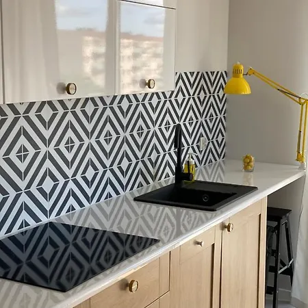 Ruby Apartment- Self Checkin 24h グディニャ