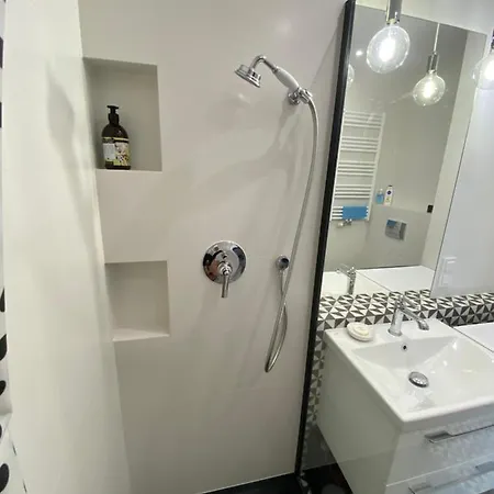 شقة Ruby Apartment- Self Checkin 24h